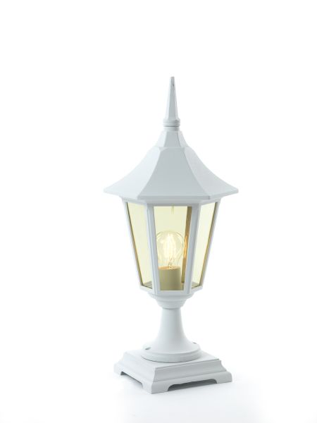 BERGEN PORTSTOLPE HVIT 1x60W E27 IP44